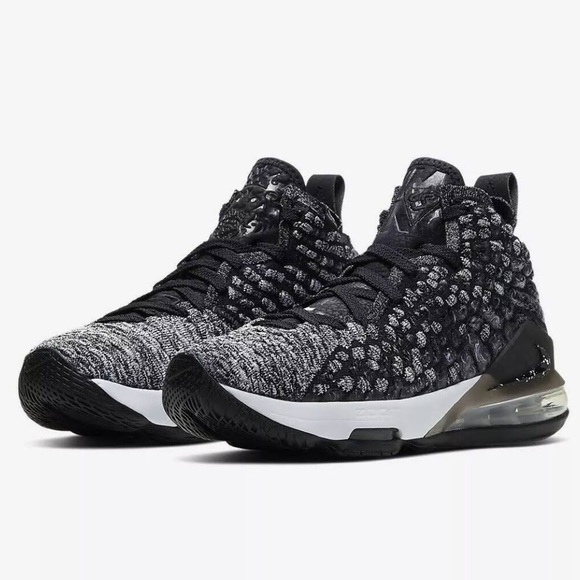 NIKE, 2019 LeBron 17 BG 'In The Arena' Sneakers Size 6Y/Women's